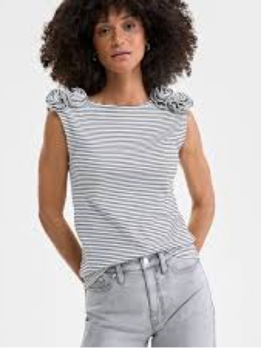 NWT; On The 34 th Women's Ribbed Rosette Shoulder Tank Top🍒